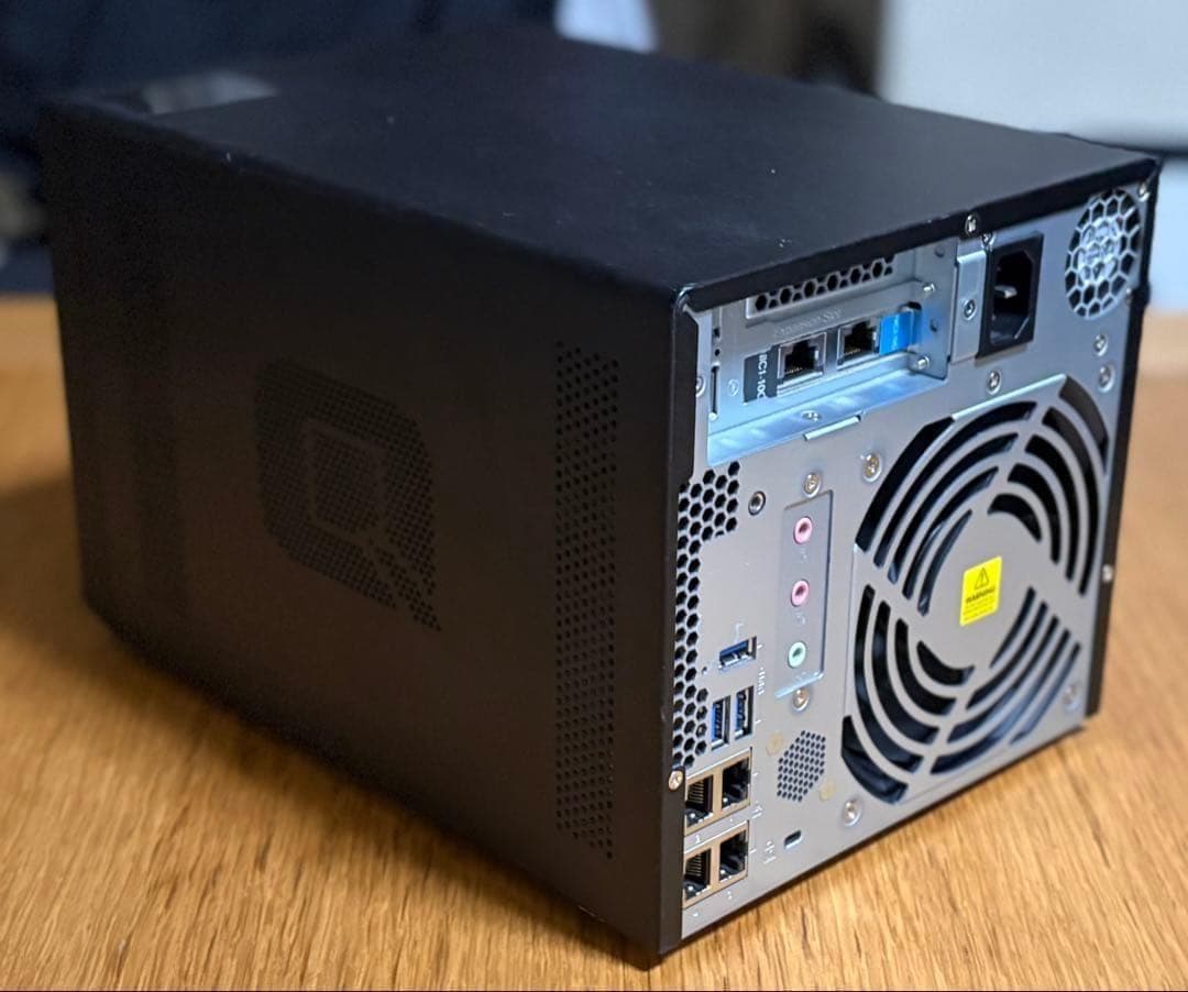 QNAP OEM NAS TS-473同等品 メモリ8GB