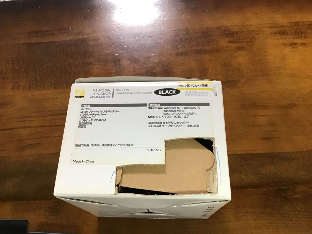 Nikon 1 V3 ミラーレス10-30mm 30-110mmレンズ付極美品