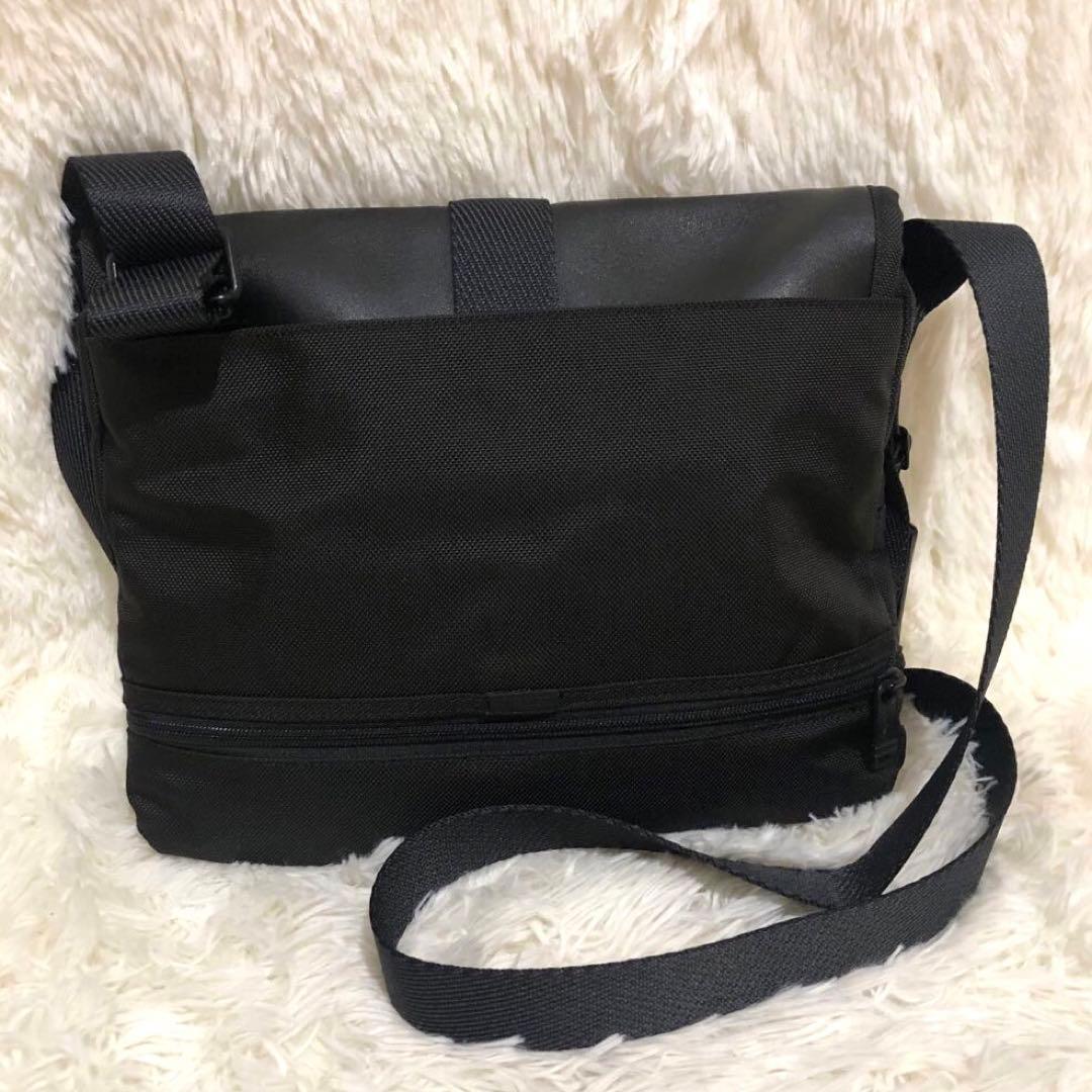 未使用級✨トゥミ　エクスパンダブル ショルダーバッグ 232371D 黒