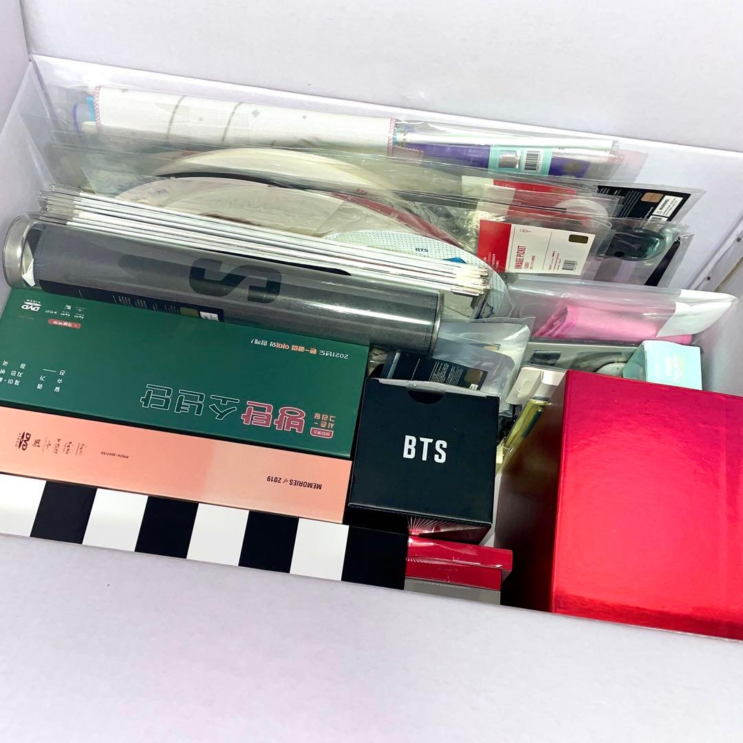 BTS 防弾少年団 トレカ グッズ まとめ売り luckybox セット うちわ