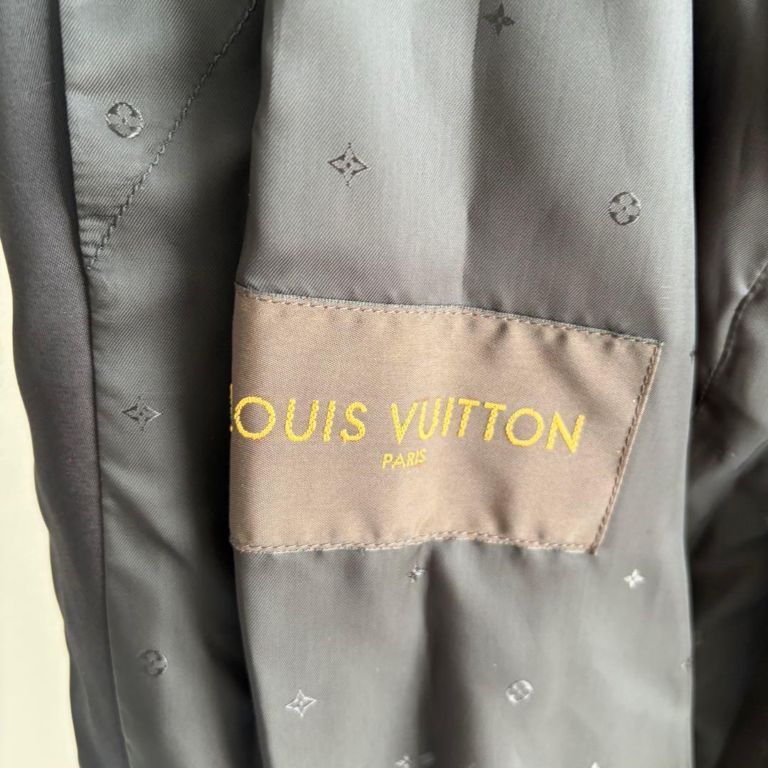 【美品✨】ルイヴィトン　スカジャン　エンブロイダリー　ジップアップ　黒　46