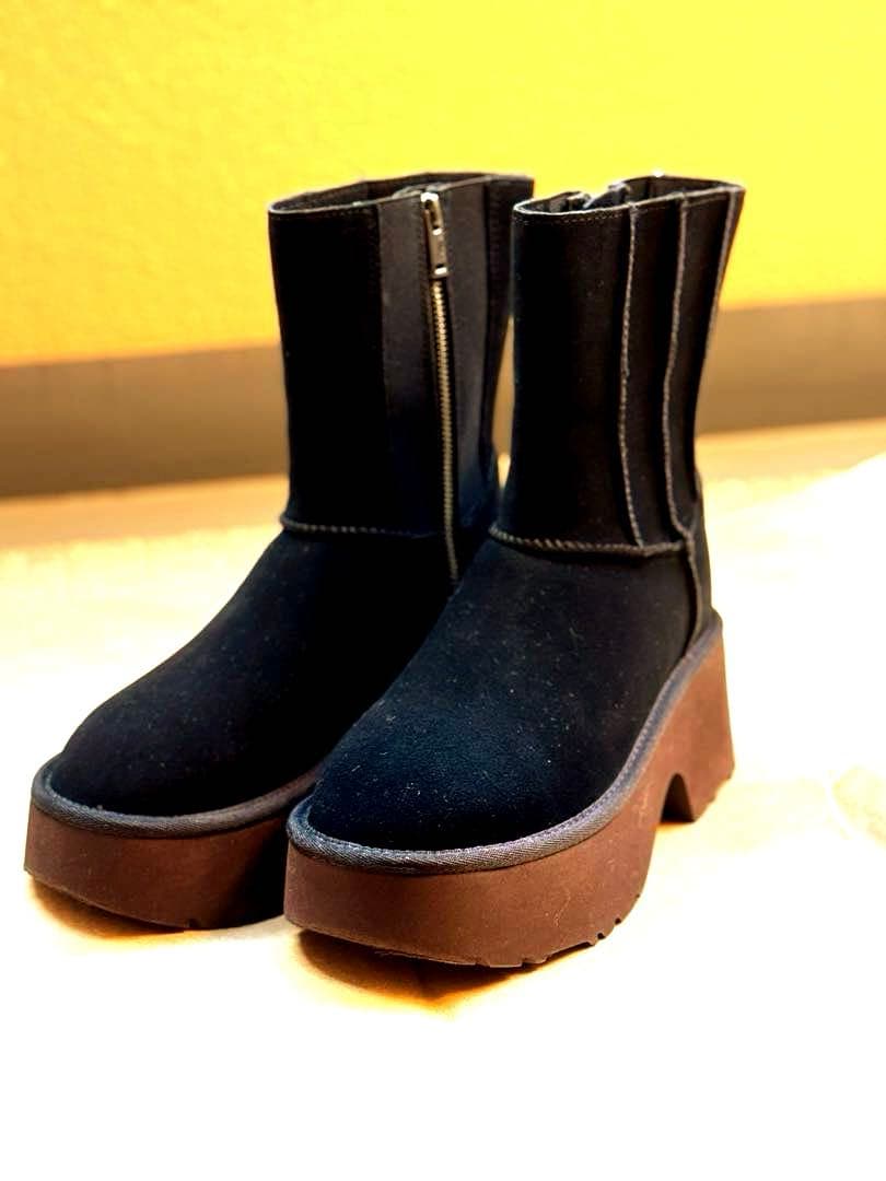 美品！　UGG アグ　ブラック ブーツ　24cm お値下げ