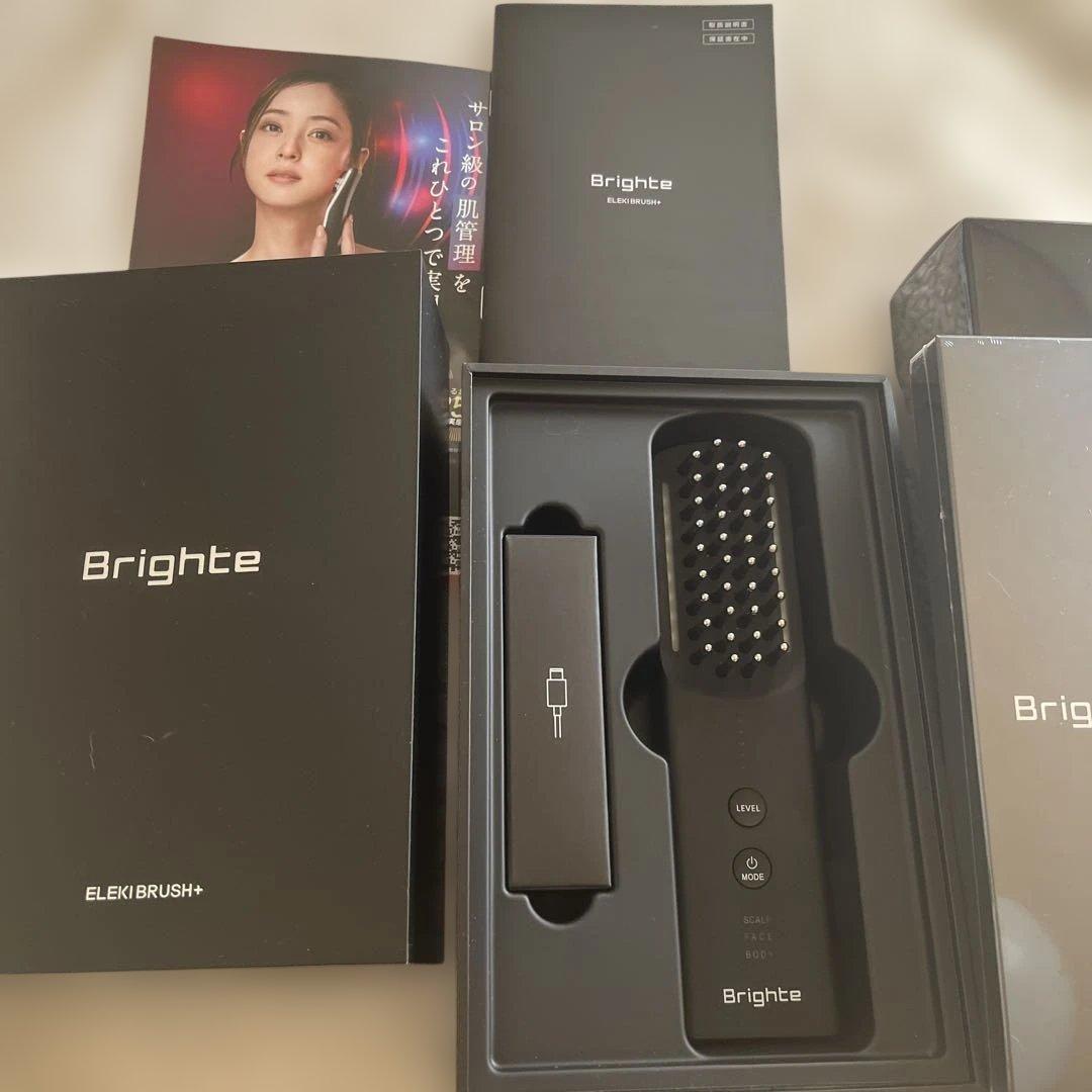 ♡ナオ♡ ELEKI BRUSH 美顔器