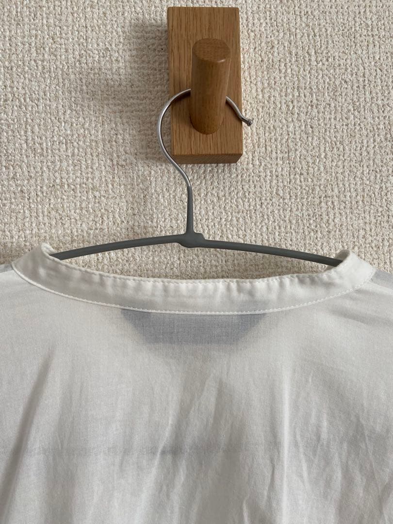 mizuiro ind ピンタックパフスリーブシャツ オフホワイト