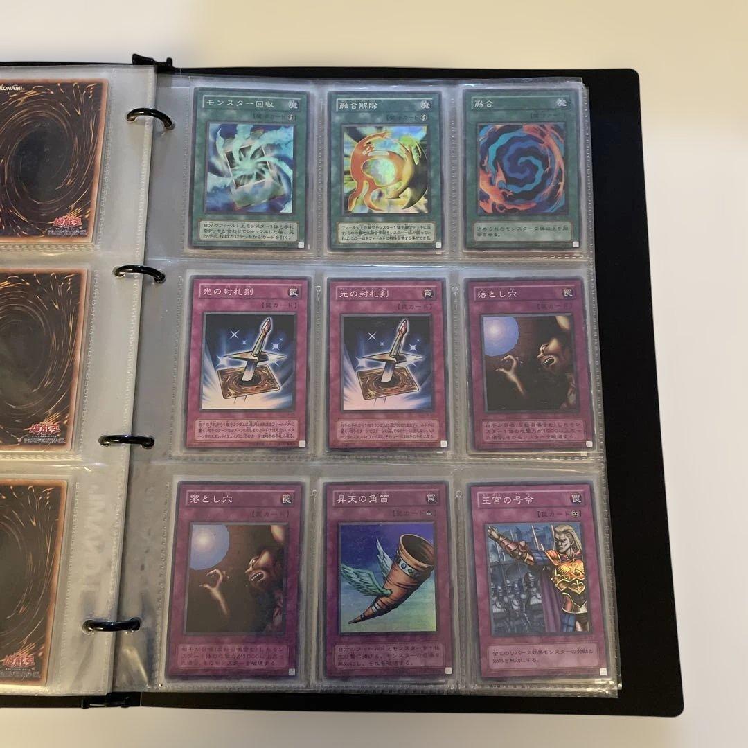 遊戯王カード　2期　SR以上まとめ売り　ファイル付き