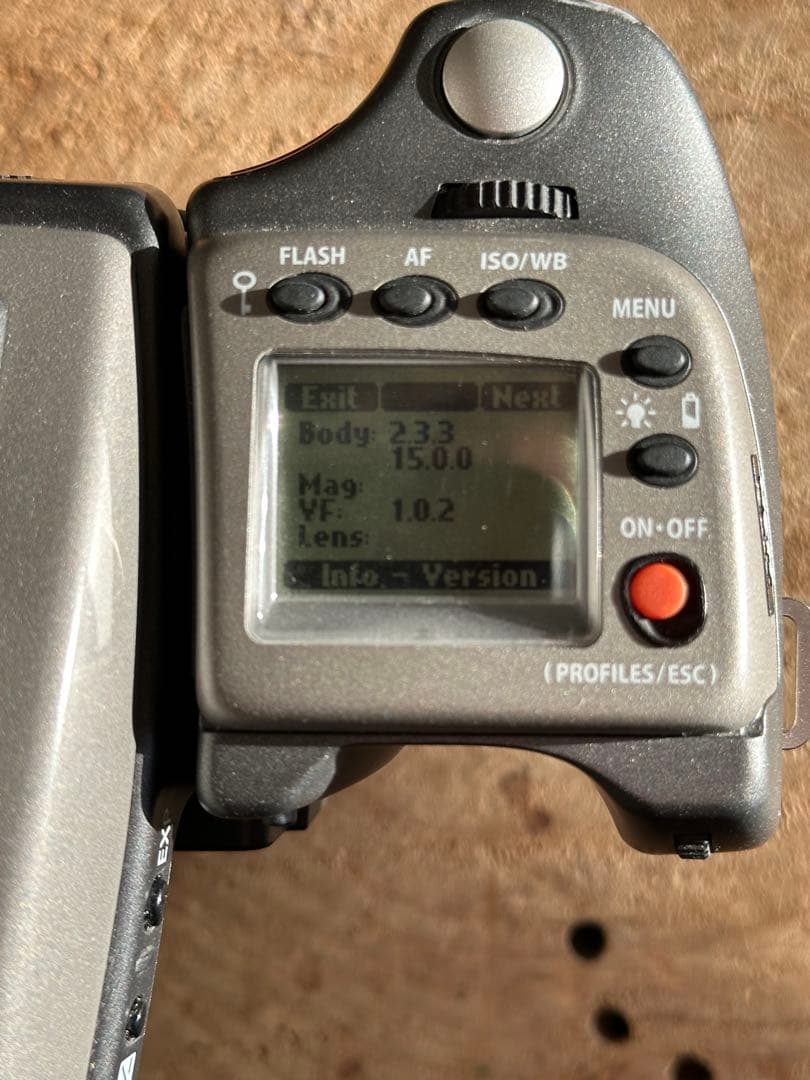 Hasselblad H3D-II ボディーとファインダーのみ