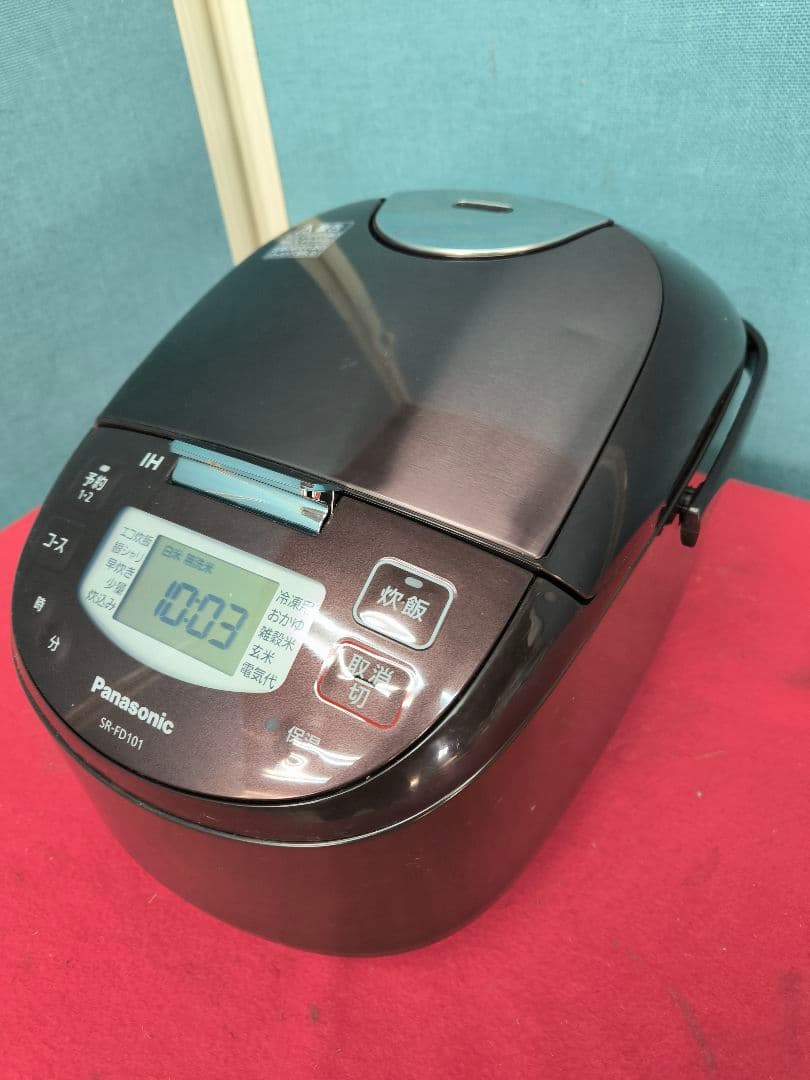 2023年製　パナソニック IH炊飯器5.5合炊き　 SR-FD101-T
