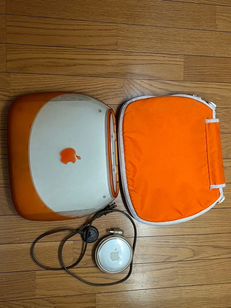 ジャンク品　ibook クラムシェル　タンジェリン　G3 M2453