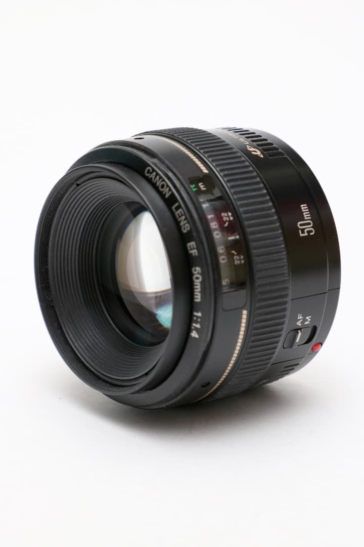 キャノン　EF50mm　 F1.4 　USM