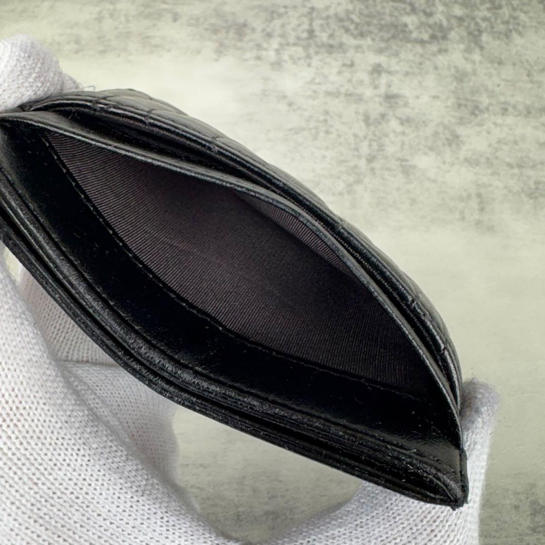 CHANEL シャネル　カメリア　ラムスキン　カードケース　パスケース