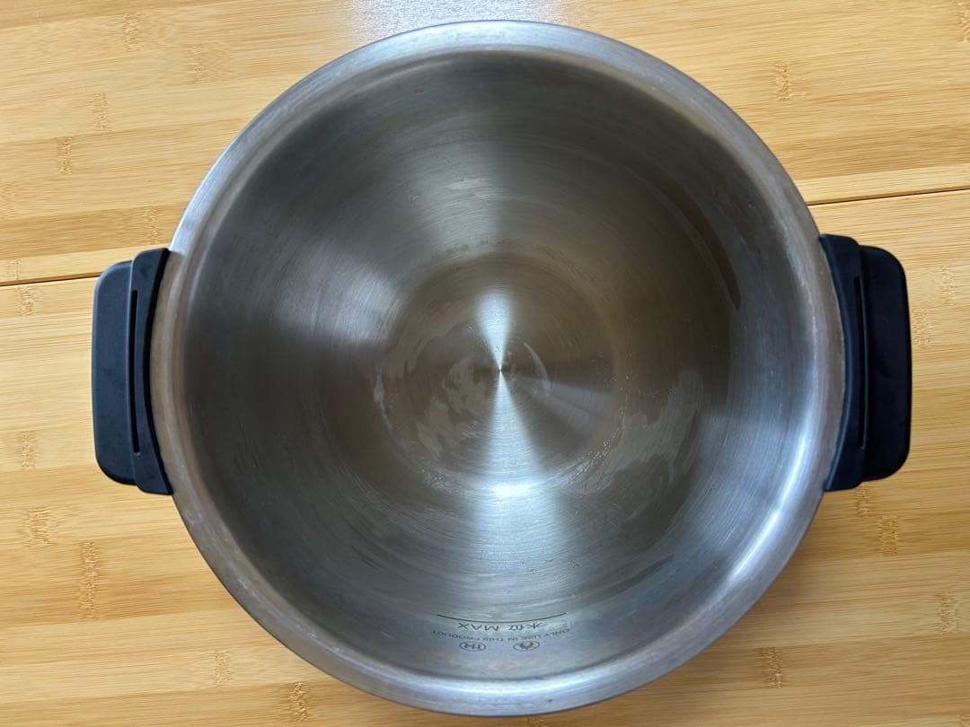 シャープ　ヘルシオ ホットクック　KN-HW24E-W