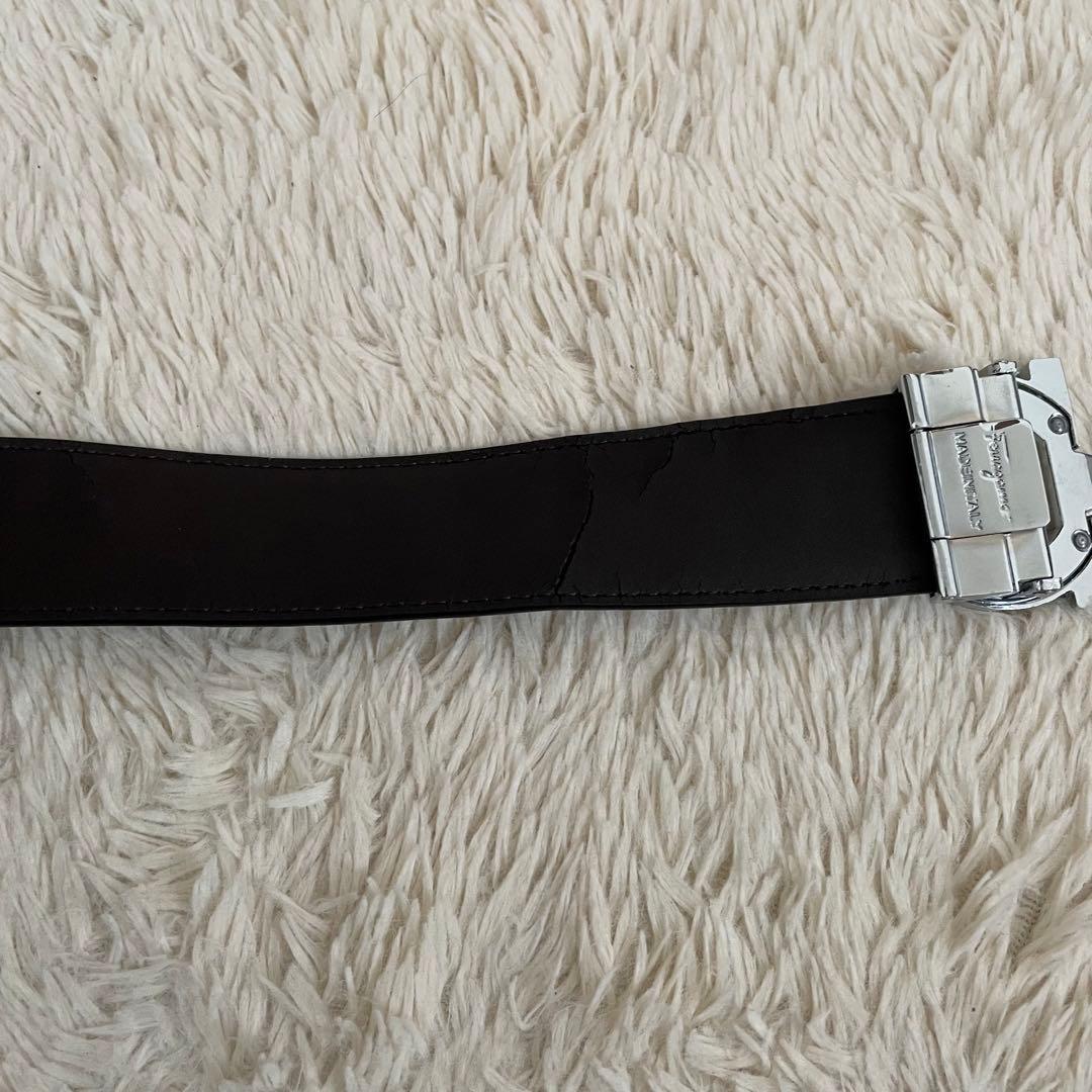 かんたむ様　美品　フェラガモ　ダブルガンチーニ　型押しベルト