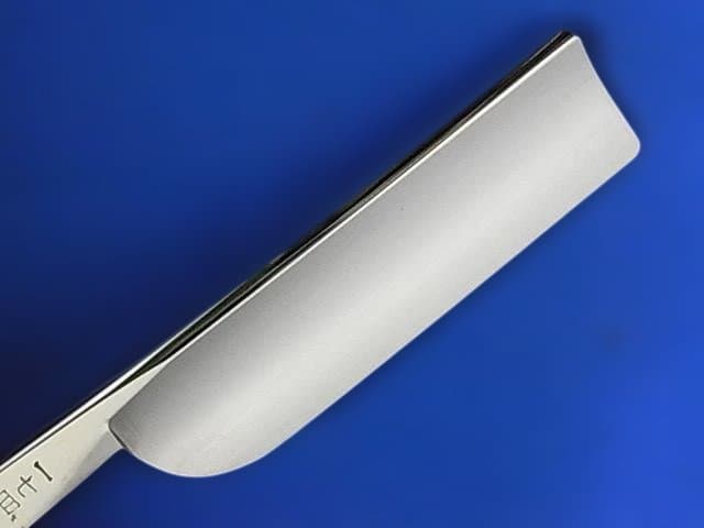 未使用 岩崎西洋剃刀 玉鋼 レーザ IWSAKI TMHAGANE RAZOR