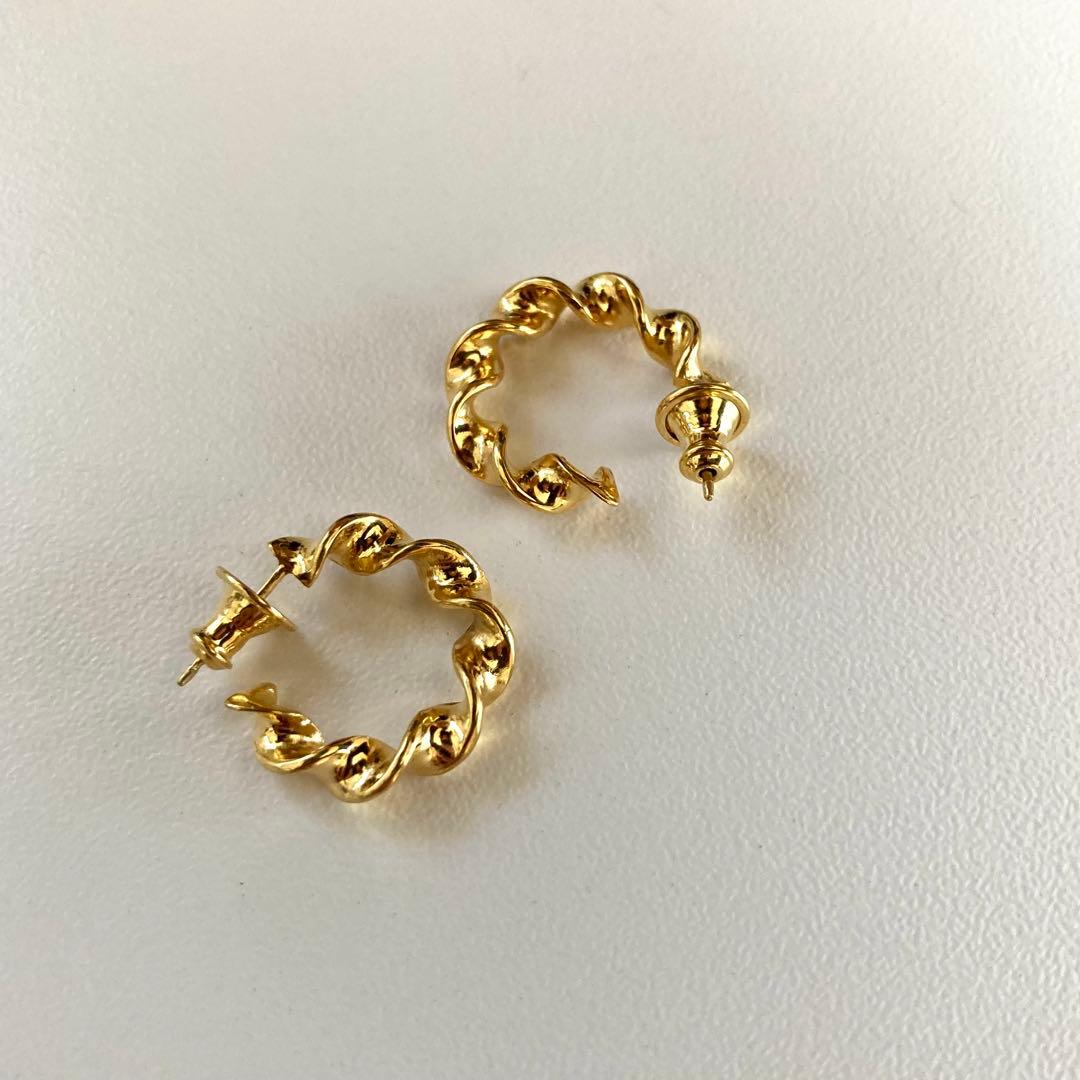 ゴールド　18k シルバー925 両耳　ピアス　18mm BWL