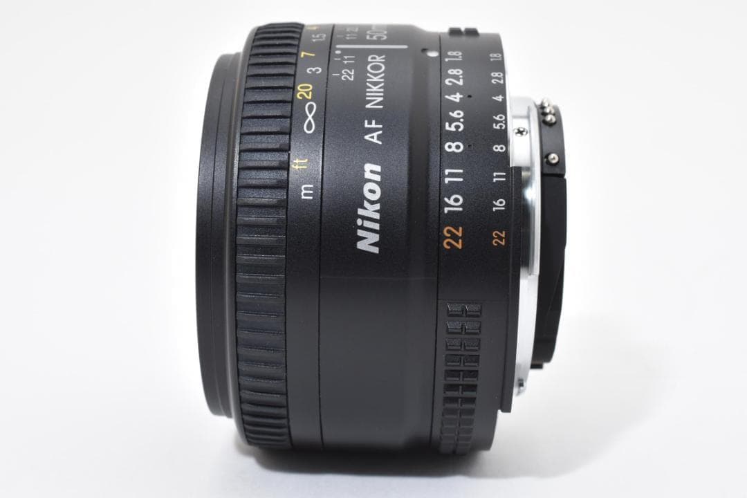 ★極上美品★ Nikon AF NIKKOR 50mm F1.8D 箱付