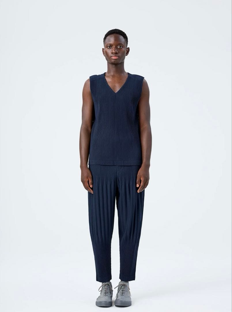 HOMME PLISSÉ ISSEY MIYAKE BASICS ベスト