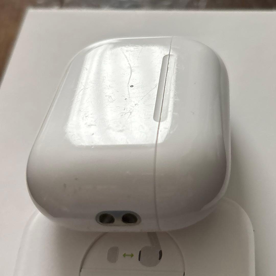 Apple 新品　AirPodsPro 第二世代　充電ケース　エアーポッズプロ