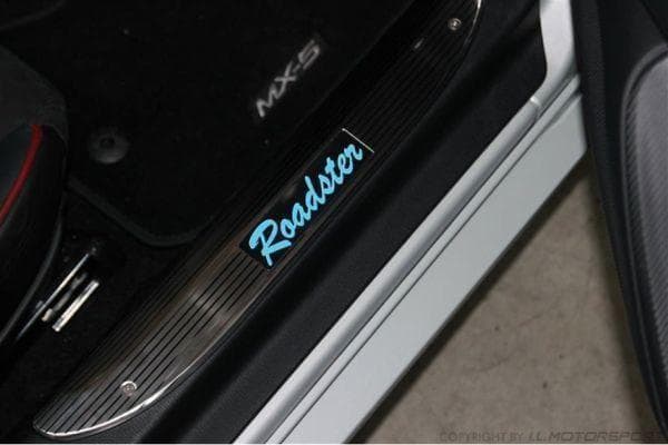 ロードスター ND ND5RC NDERC イルミネーション スカッフプレート