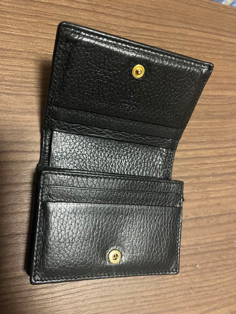 GUCCI マーモット 二つ折り財布 ブラック