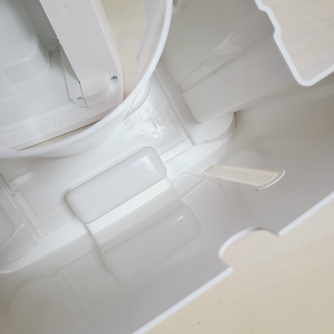 【美品】アイリスオーヤマ 衣類乾燥除湿機 IJC-H140