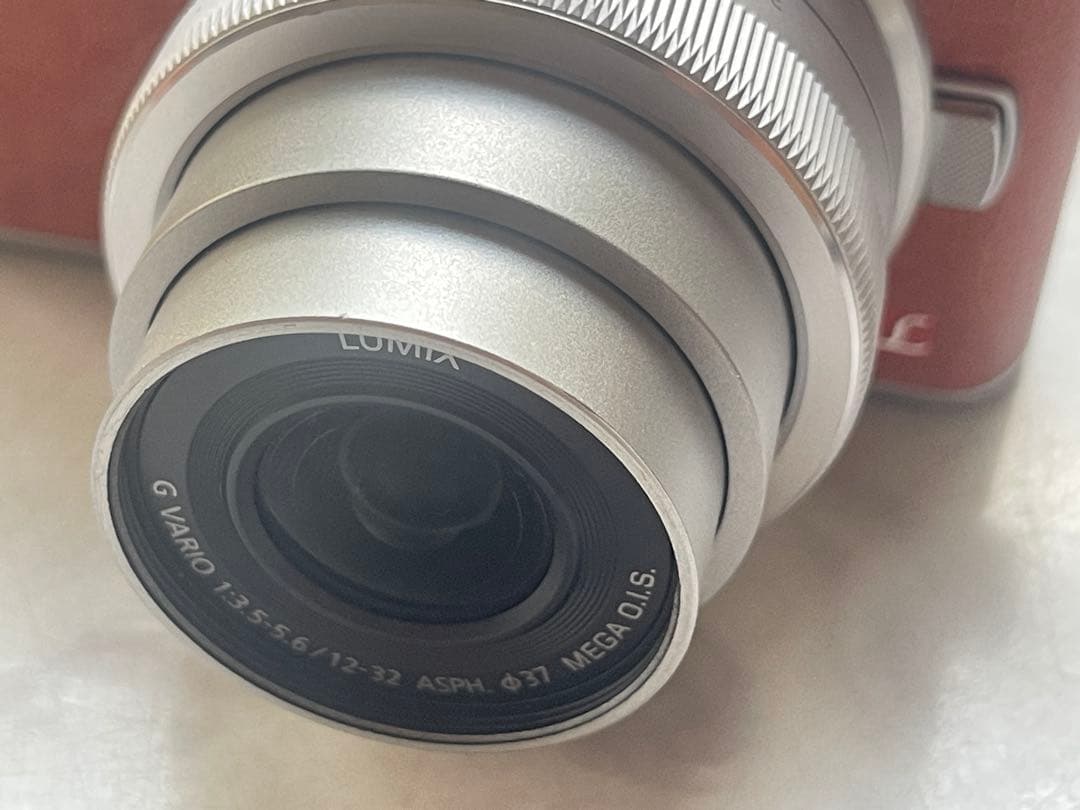 ⭐️美品⭐️Panasonic LUMIX G DC-GF9W ミラーレスカメラ⭐︎