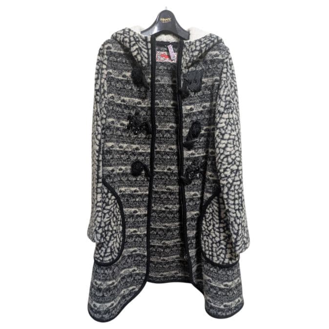 アルベロベロ♥️ぶたさんキラキラフード付き軽いダッフルコート ゼブラ柄？白黒