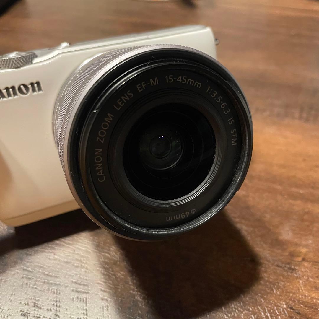 Canon EOS M10 ホワイト 本体 + 付属品