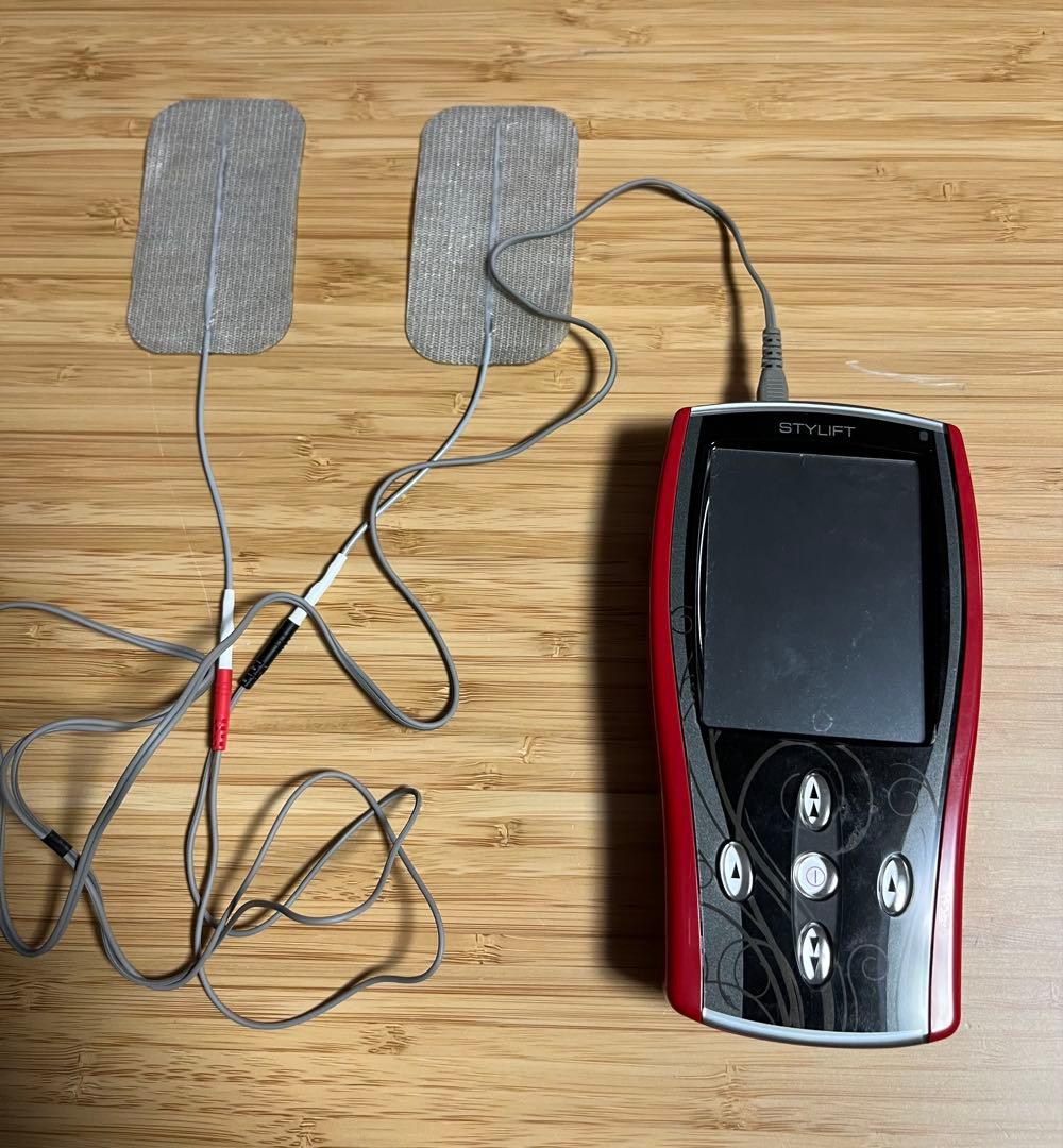 伊藤超短波　家庭用EMS機器　スタイリフトSTYLIFT