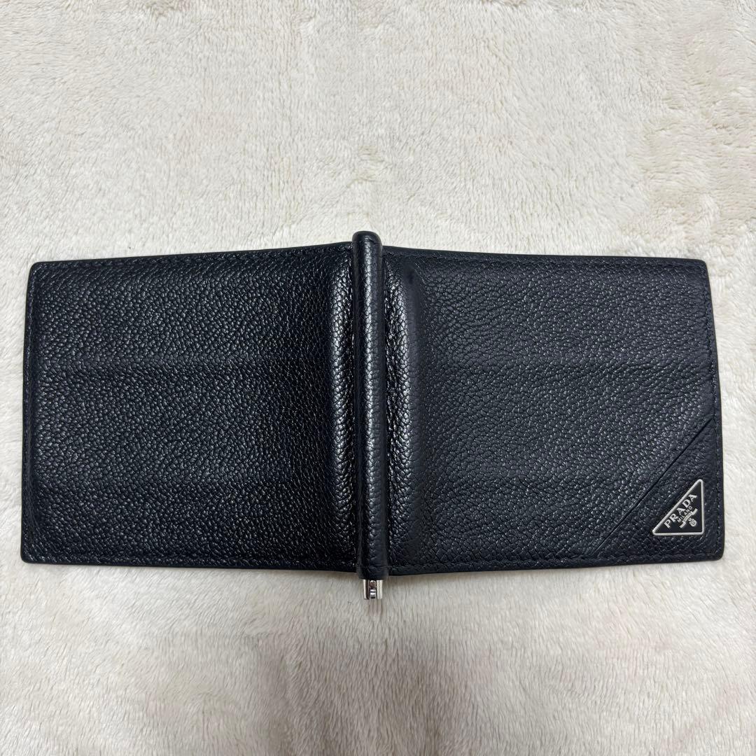 PRADA ブラック レザー マネークリップ 三角ロゴプレート