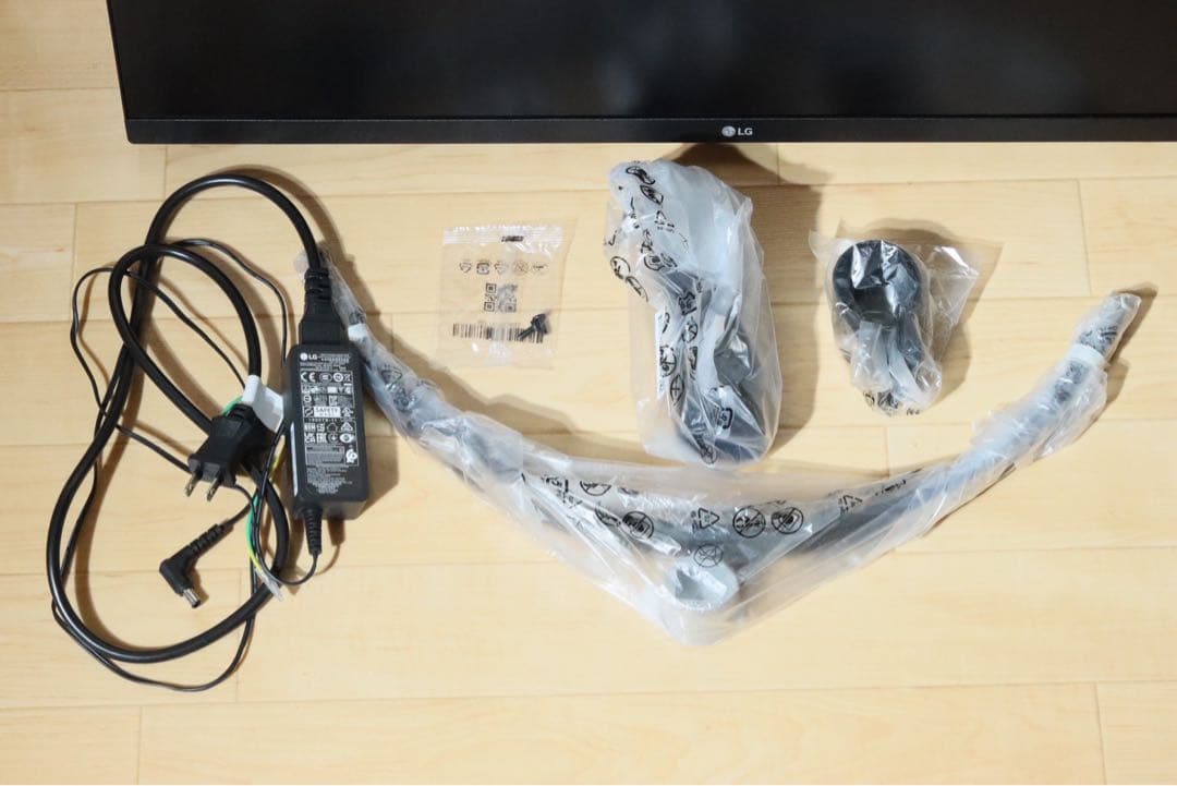 LG モニターディスプレイ　29WQ500