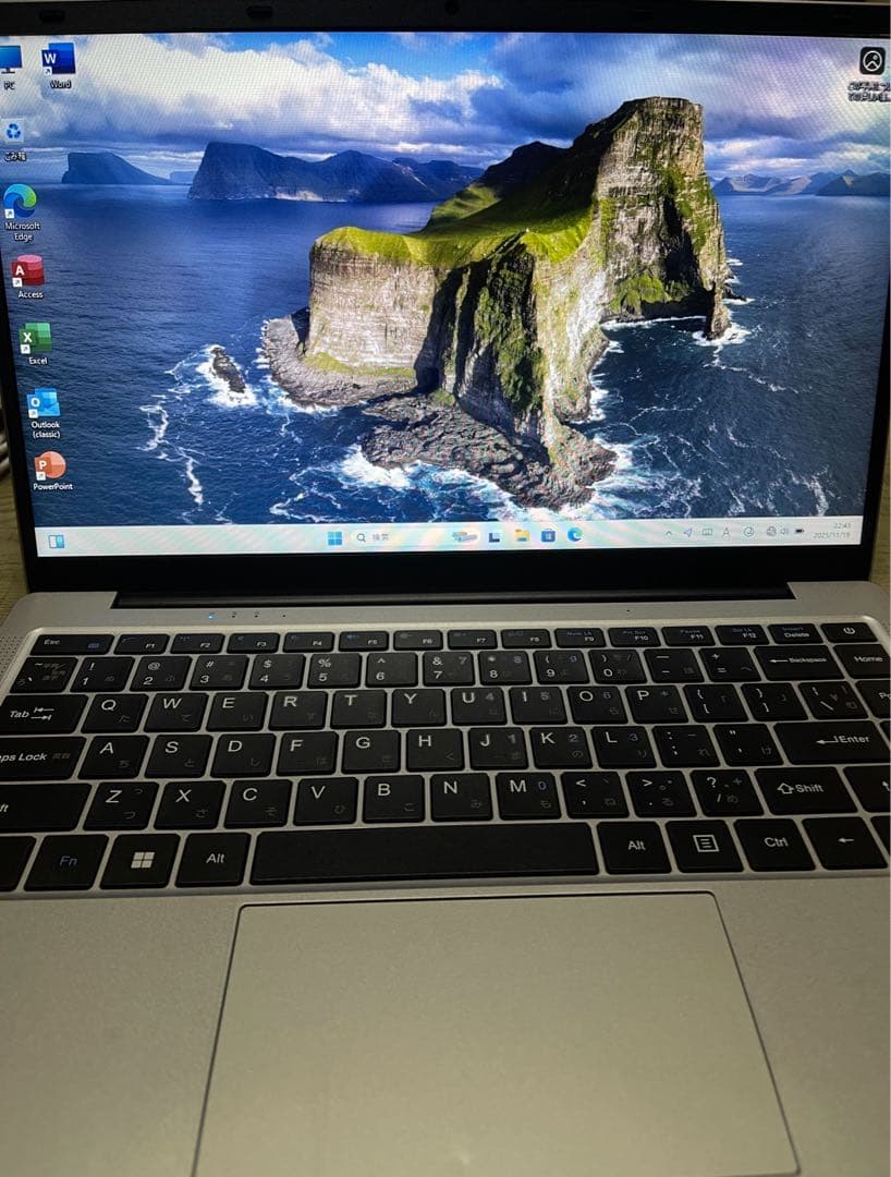 Y*i様 14.1インチ Windows11 Office搭載 初期設定済wi-