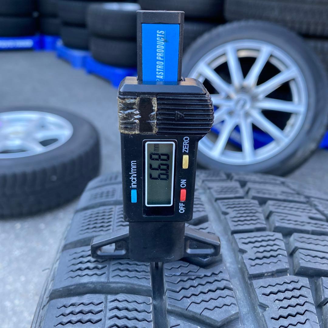 中古溝ありダンロップスタッドレスセット235/50R18 30系アルファード等