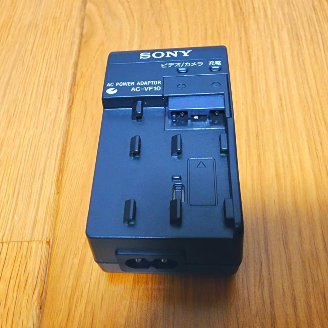 【動作確認済】高画質 SONY MiniDV ビデオカメラ DCR-PC1