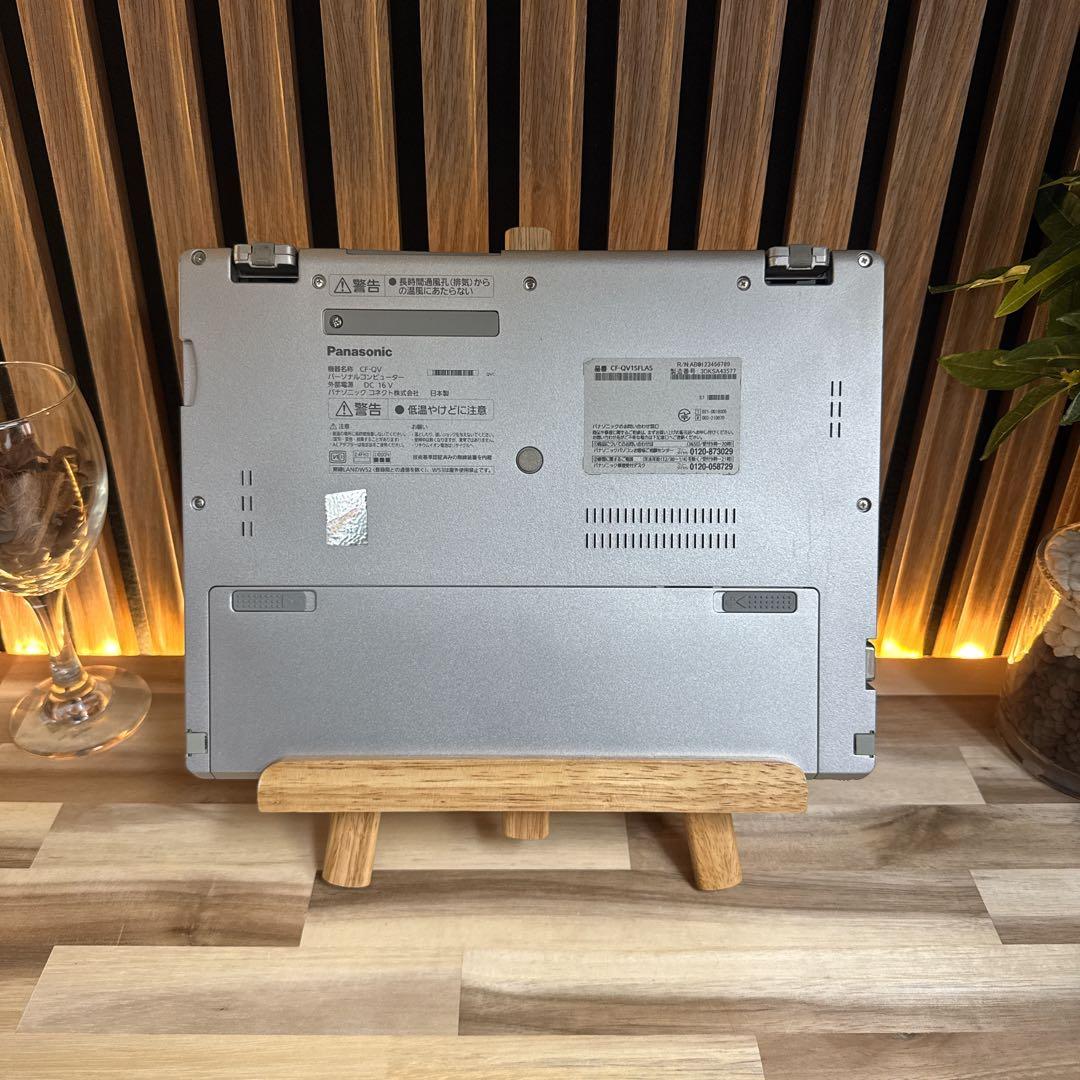 タッチパネル式‼️Let's note QV1☘最高峰i7☘大人気ノートパソコン