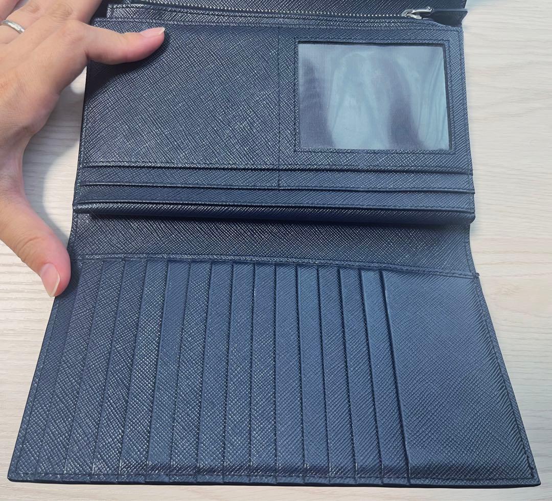 PRADA　プラダ　三つ折り　財布　メンズ　ギャランティーカード付き