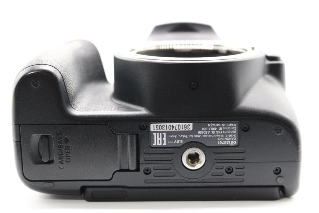 超美品 【Canon EOS Kiss X10 トリプルレンズセット】 保証あり