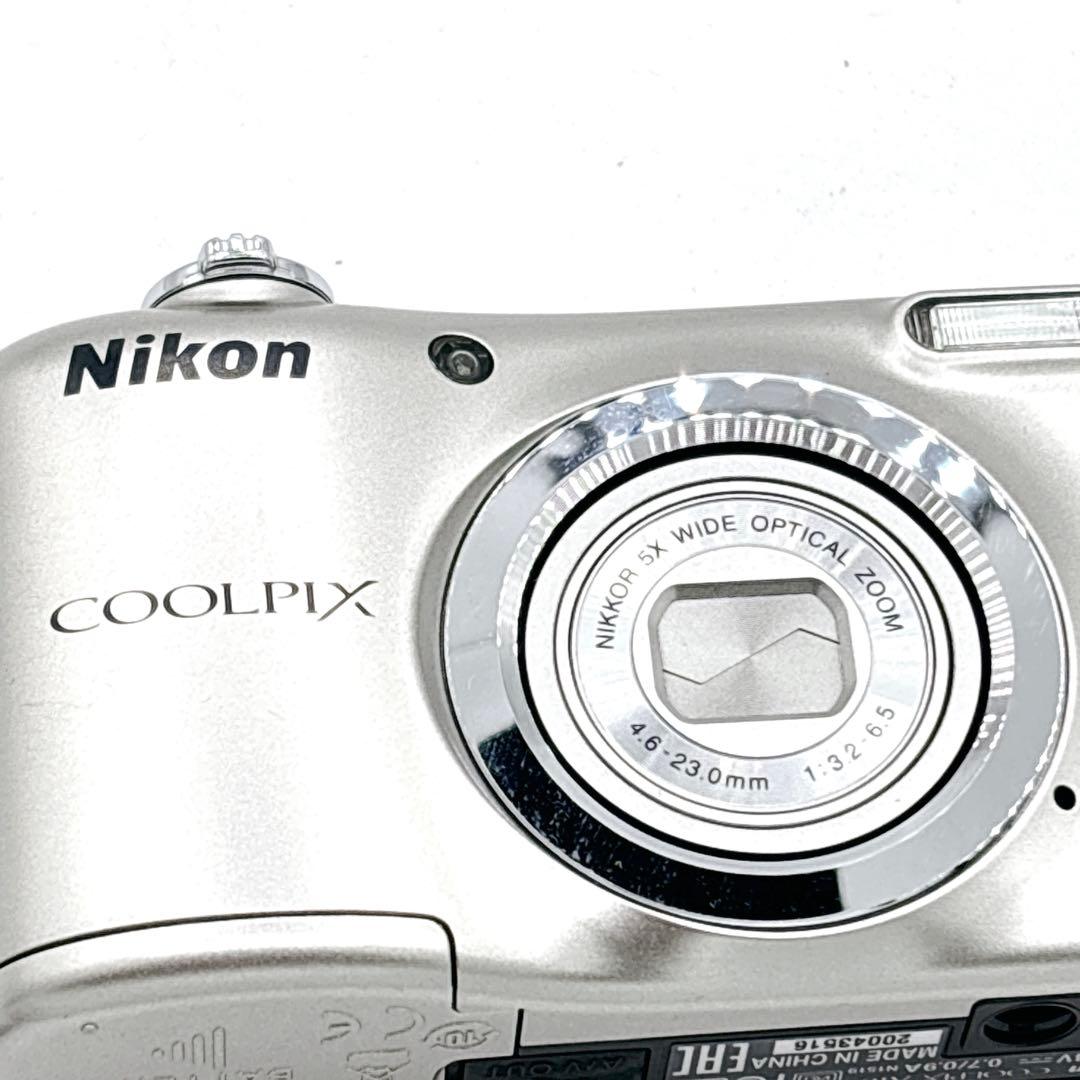 Nikon COOLPIX A10 シルバー 動作確認済 ストラップ付 単三式