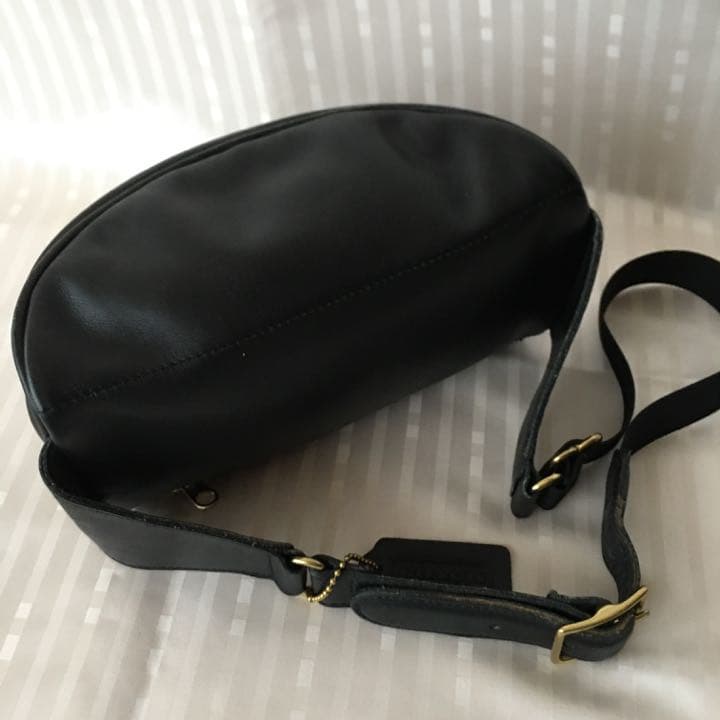 オールドコーチ ウエストバッグ / ショルダーバッグ 黒 レザー