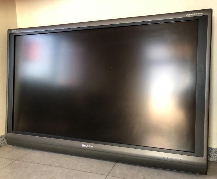 喜多俊之デザイン　SHARP AQUOS（アクオス）40型 LC-40AE7