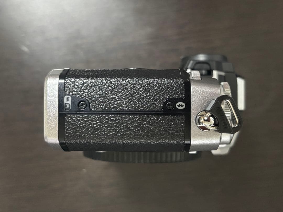 Nikon Z fc ミラーレスカメラ シルバー