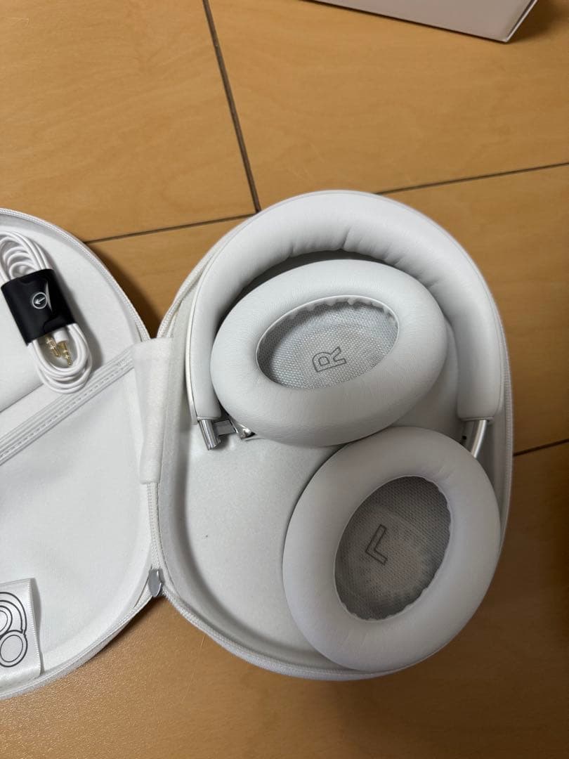 Bose QuietComfort Ultra ワイヤレスヘッドホン ホワイト