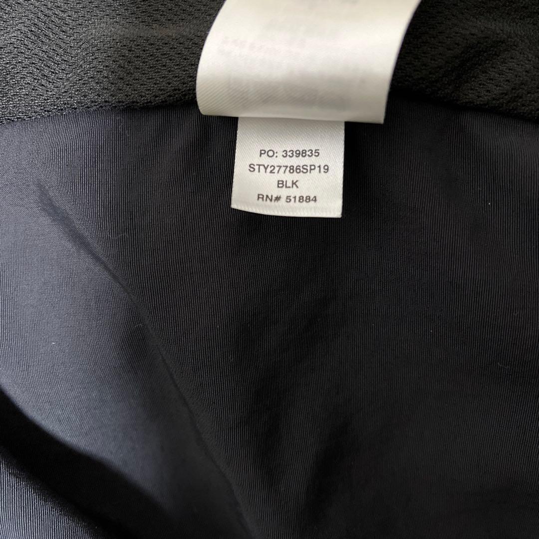 Patagonia フーデッド中綿ジャケット　ベトナム製