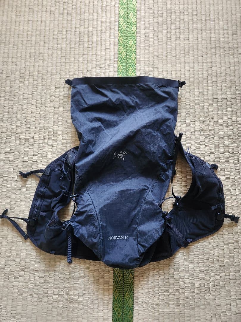 ARC'TERYX Norvan 14 アークテリクス　ノーバン14