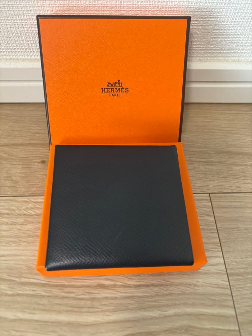 売り尽くしセールHERMES ネイビーケースバスティア