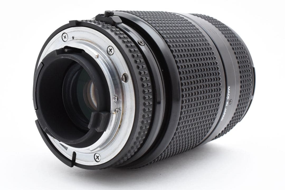 Nikon AF Nikkor 35-70mm f/2.8 標準ズームレンズ