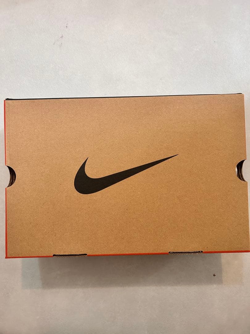 靴 NIKE AIR MAX SNDR BURGUNDY 28cm