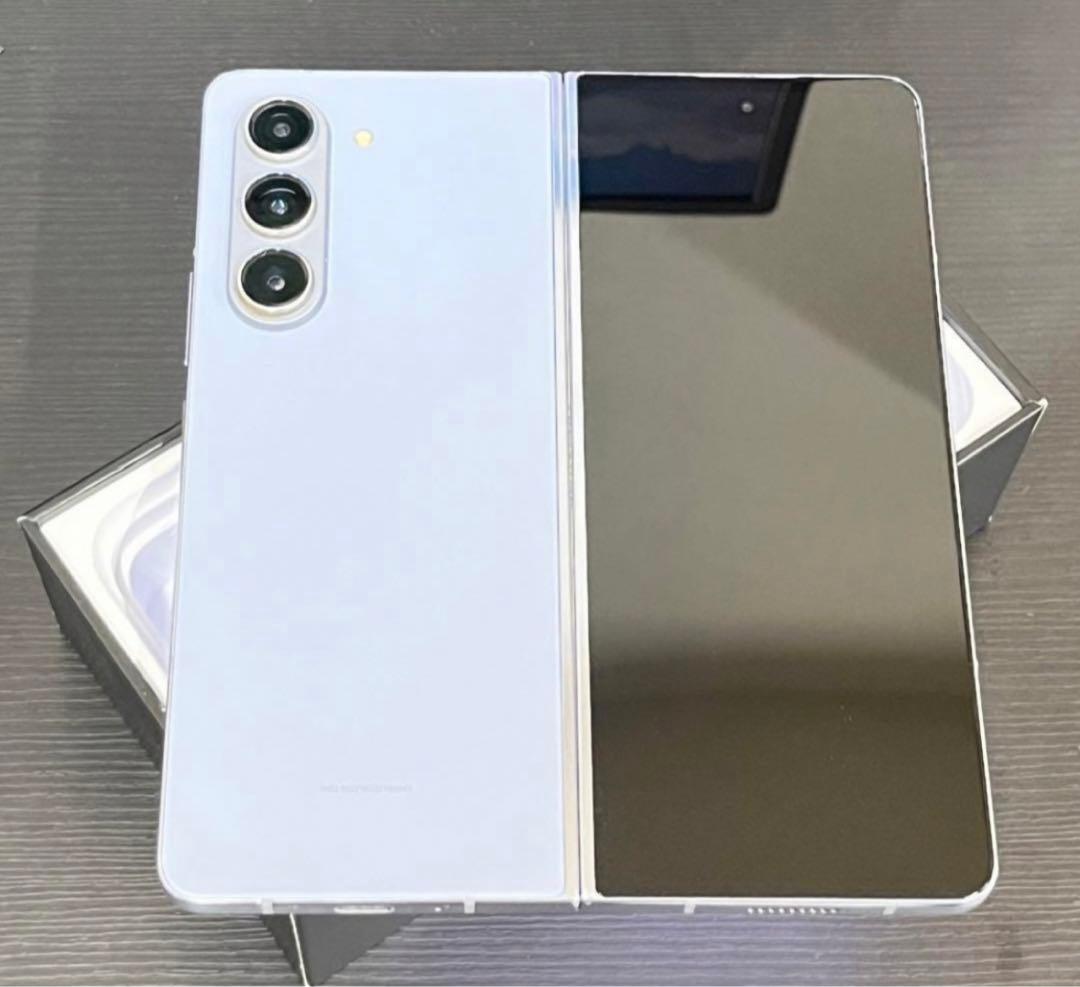 美品　ギャラクシー Z Fold 5 512gb