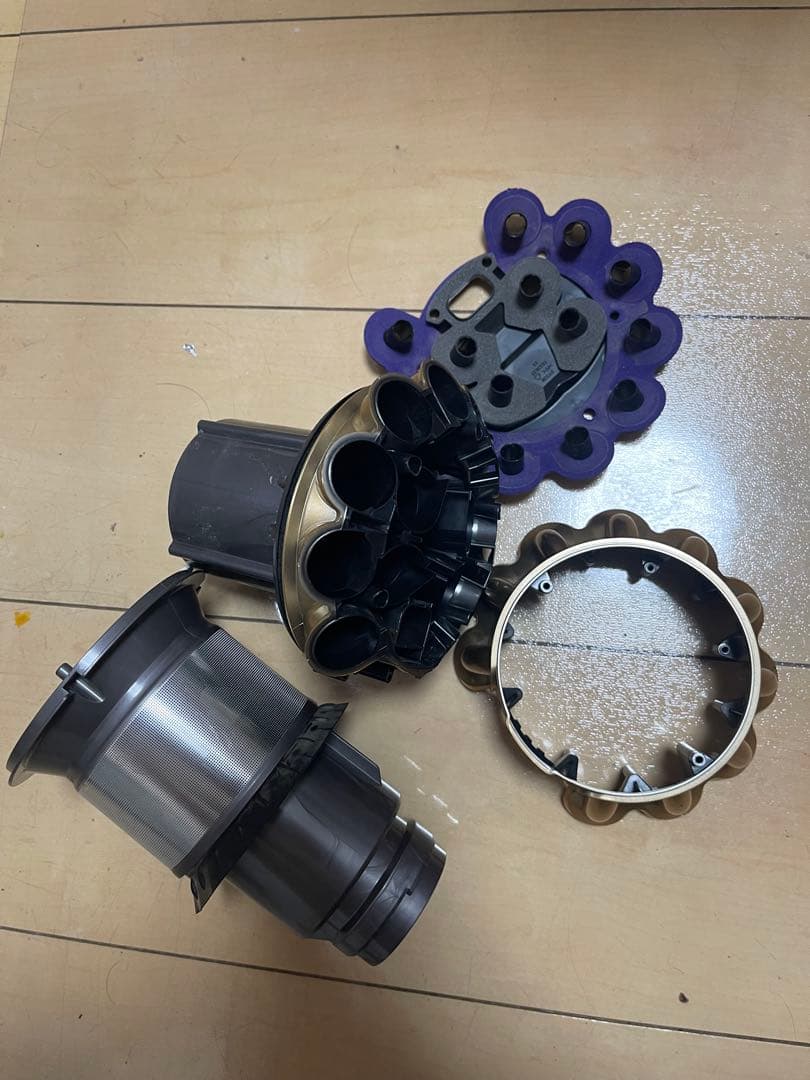 【良品】Dyson コードレスクリーナー V11 sv14 エコーモード62分
