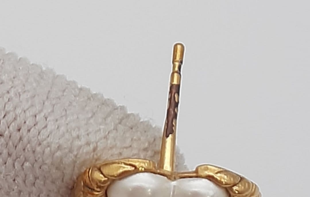 Z08-19　ルイヴィトン　ブルックドレイユクール　ピアス　右のみ　エンジェル