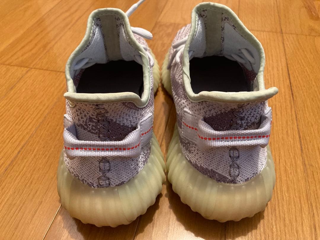 大幅値引き‼️adidas yeezy boost 350 v2 bluetint